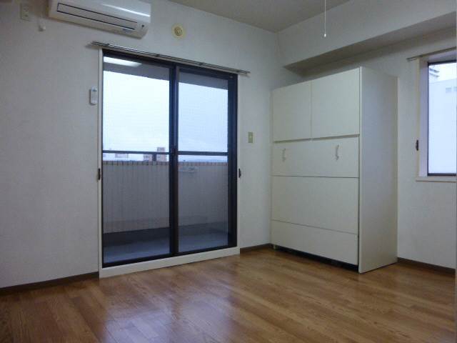 内装１
