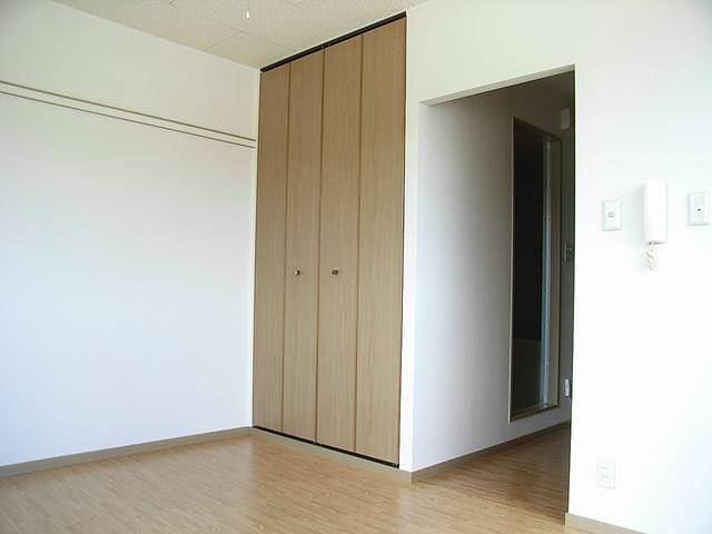 内装２
