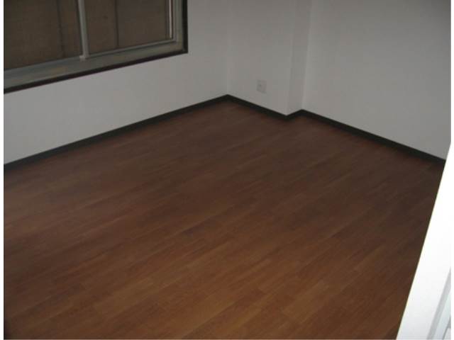 内装４