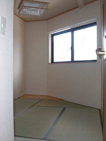 内装４