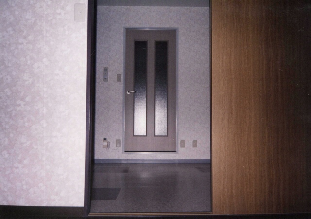 内装４