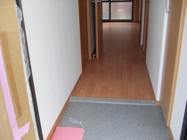 内装３