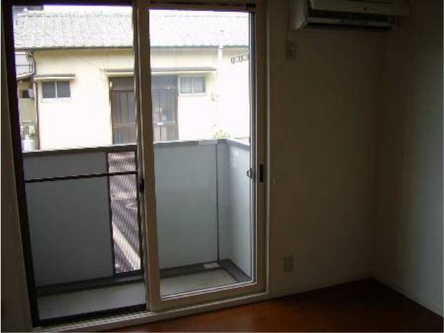内装１