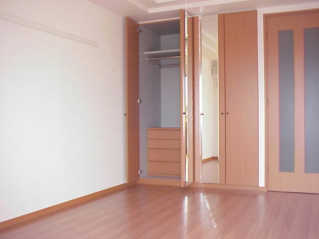 内装４