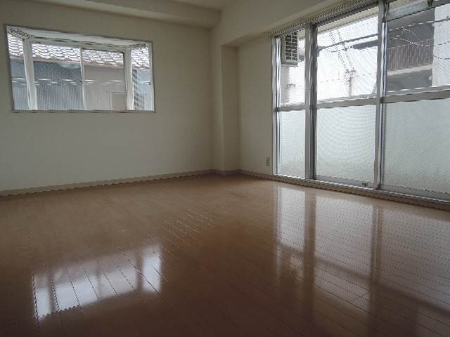 内装１