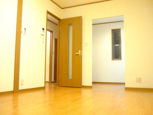 内装６