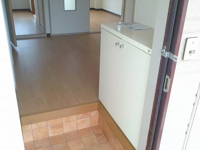 内装６