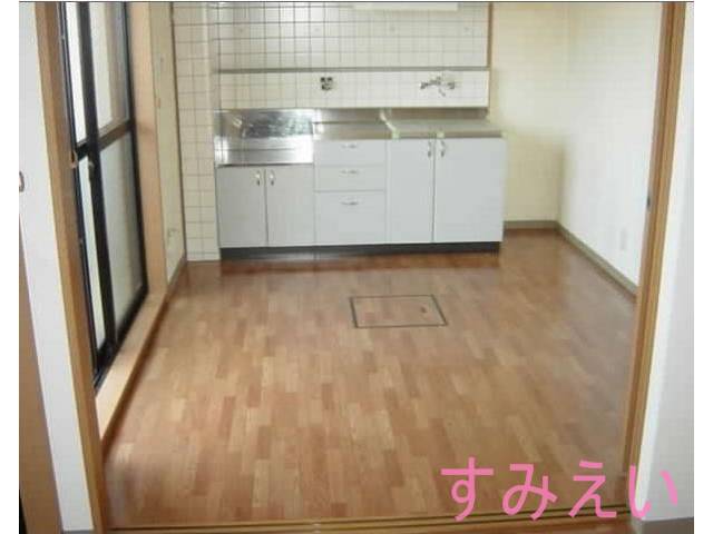 内装２