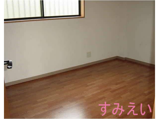 内装８