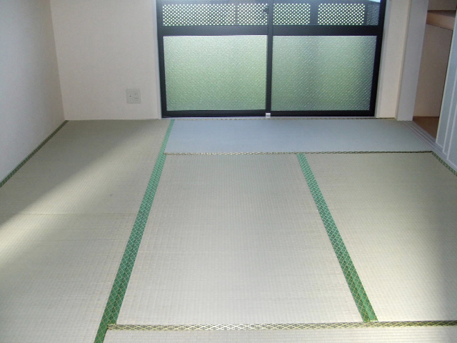 内装４