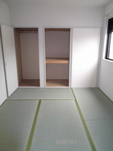 内装２