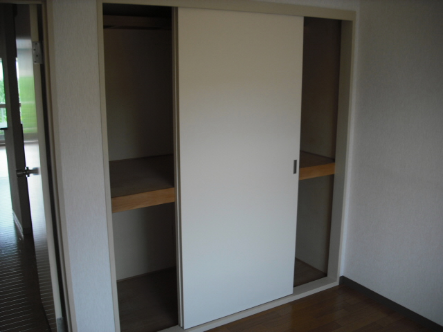内装４