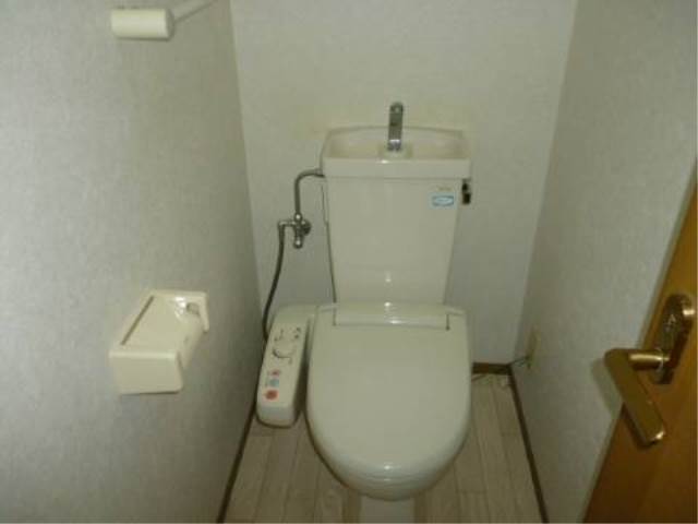 内装８