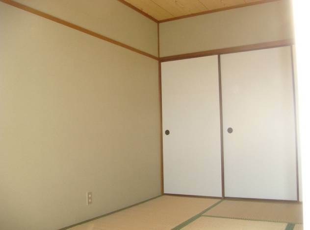 内装２