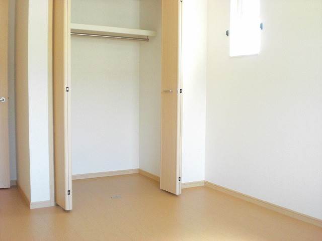 内装４