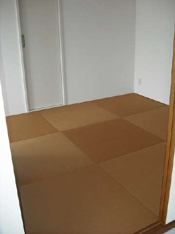 内装４