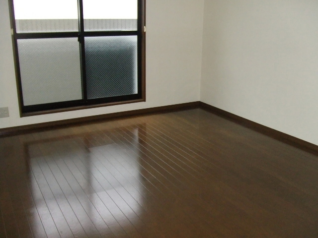 内装４