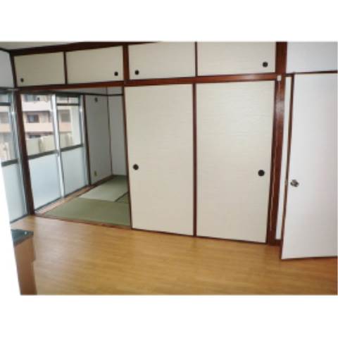 内装２