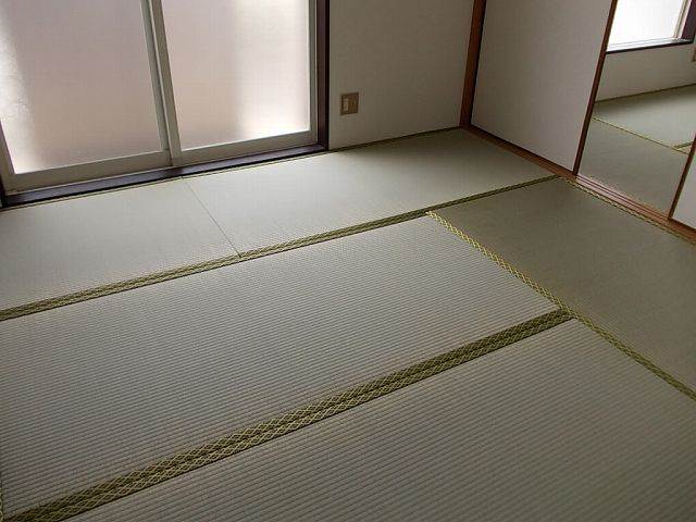 内装６