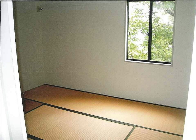 内装２