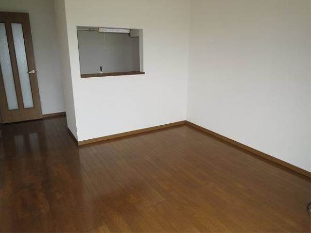 内装２