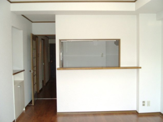 内装１