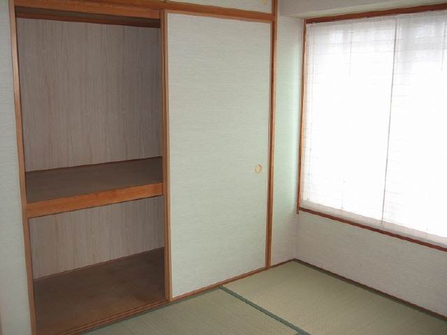 内装３
