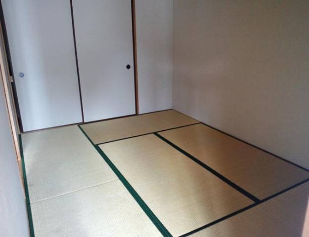 内装３