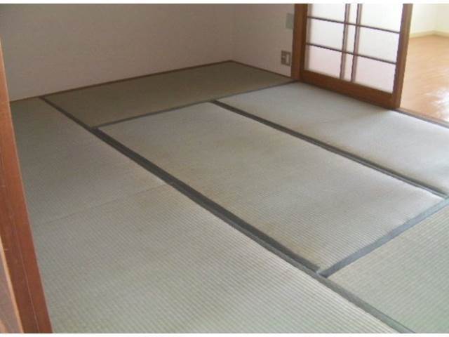 内装１