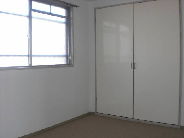 内装４