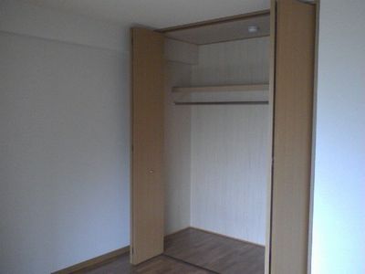 内装４