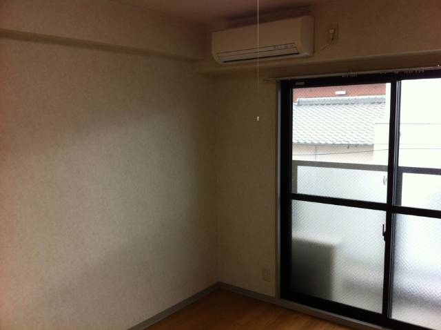 内装２