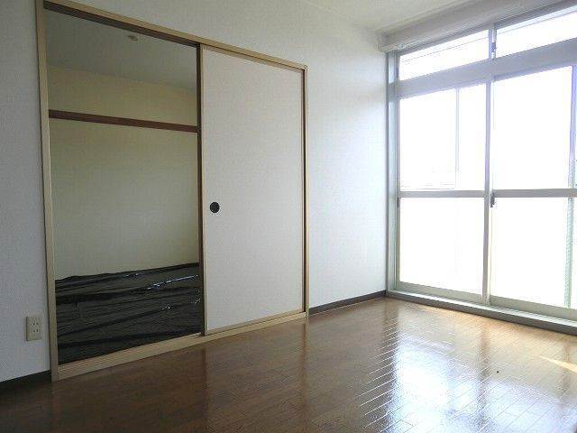 内装１