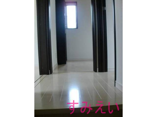 内装４