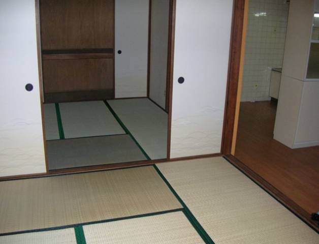 内装５