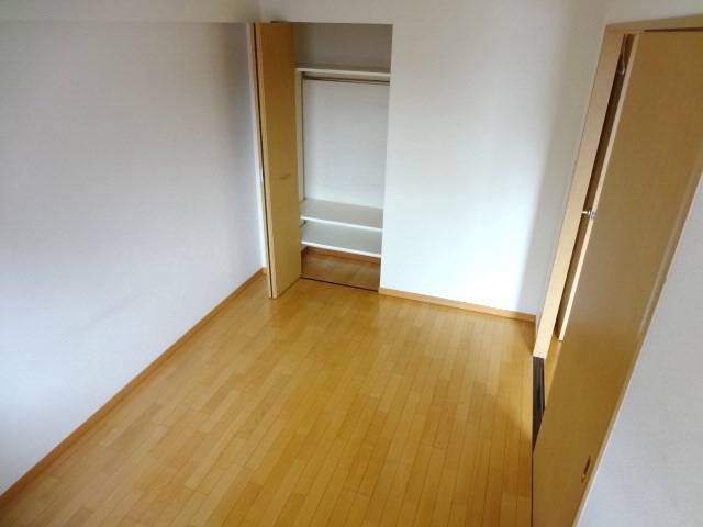 内装３