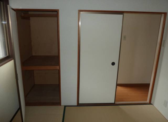 内装３
