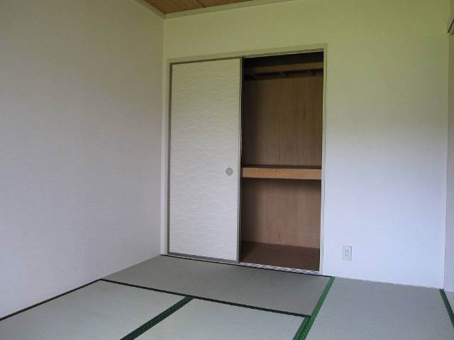 内装３