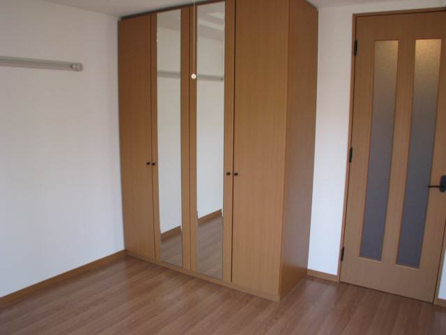 内装１０