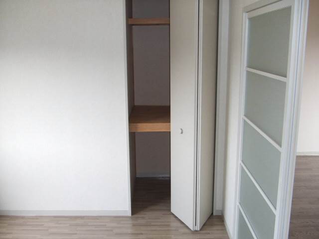 内装４