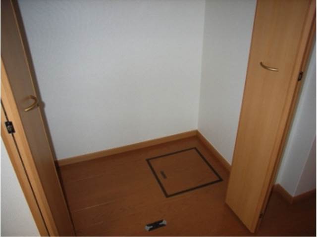 内装３