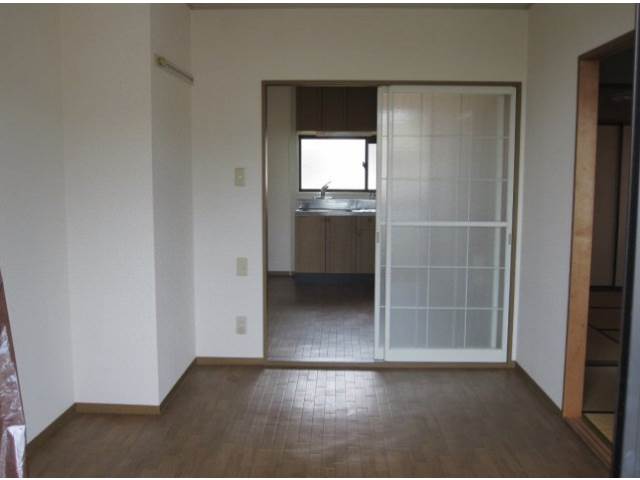 内装１