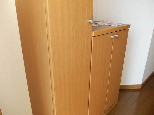 内装６