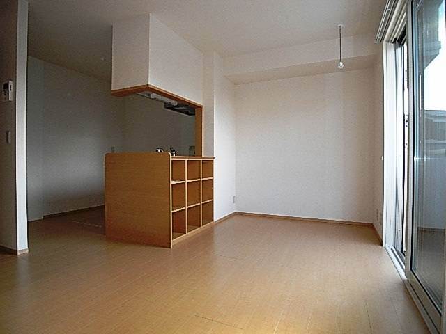 内装１