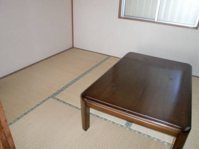 内装４