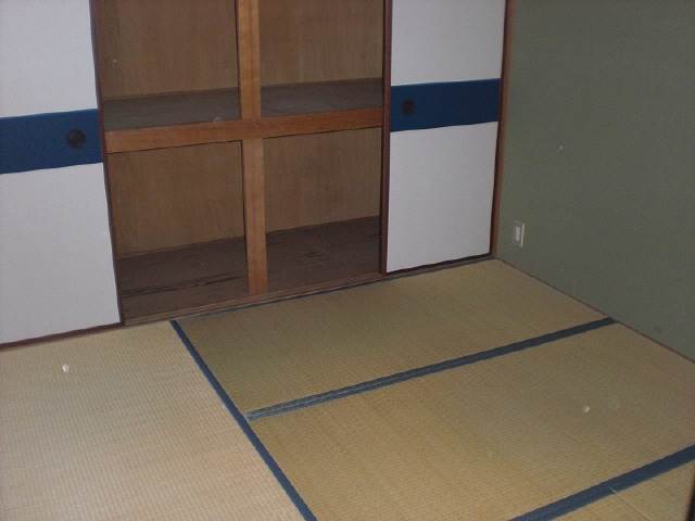 内装１