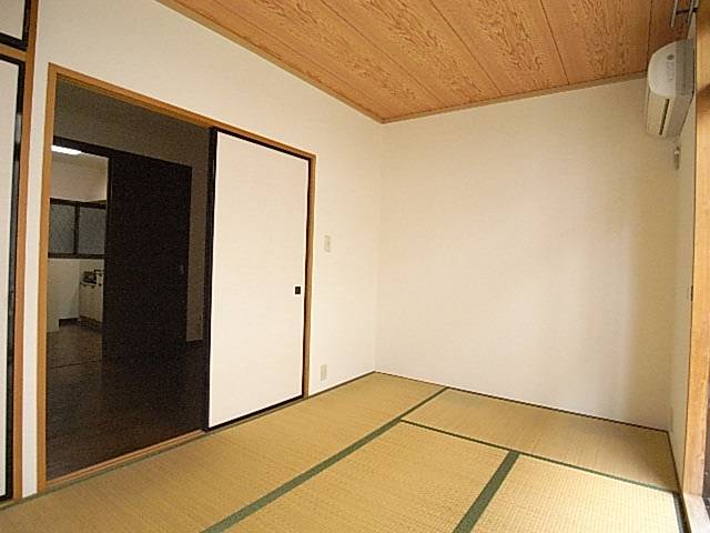 内装３