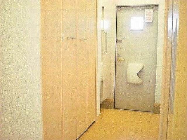 内装６
