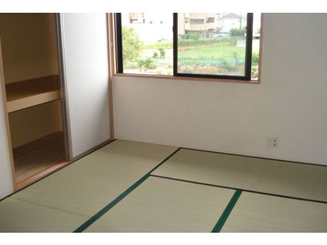 内装２