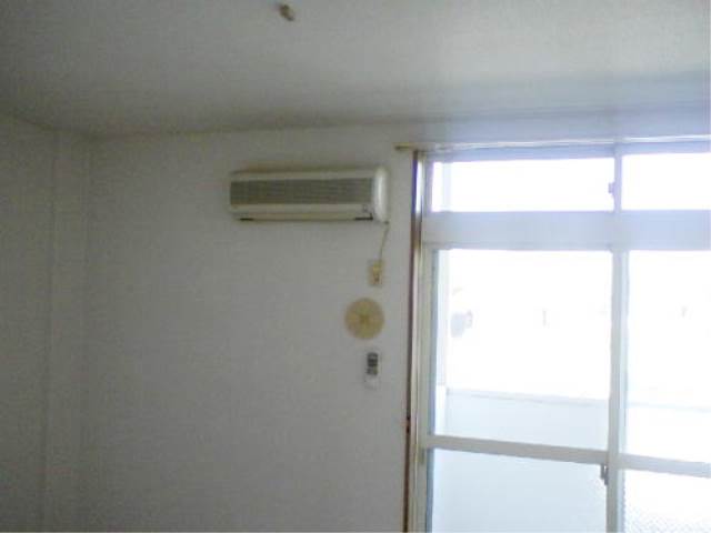 内装４